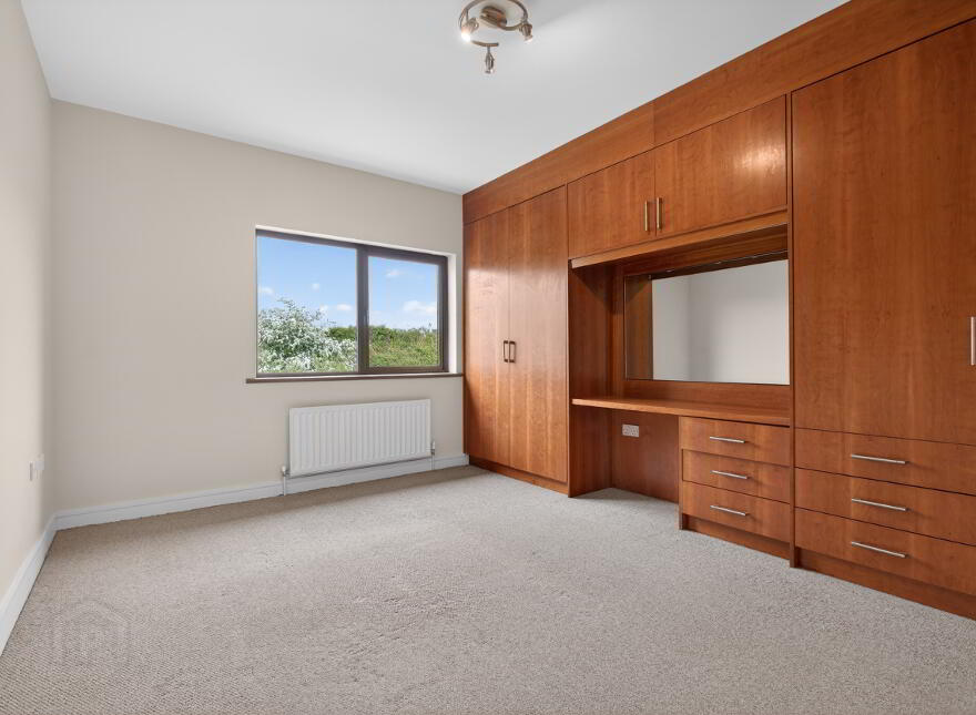 8 Phoenix Fields, Ballymena, BT42 2BF