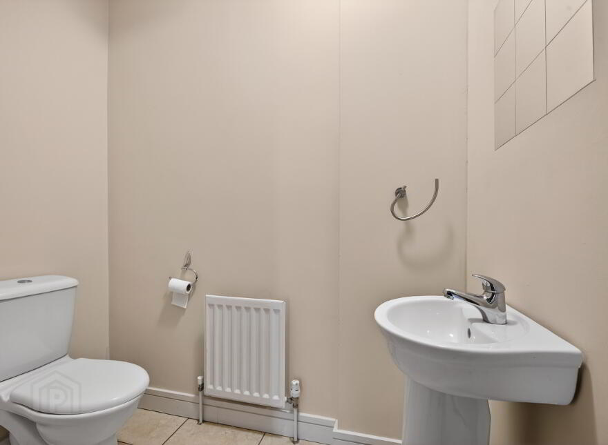 8 Phoenix Fields, Ballymena, BT42 2BF