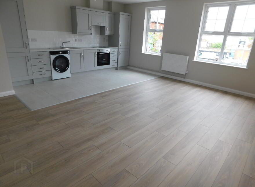 Apt 3 13a Dublin Road, Omagh, BT78 1ES
