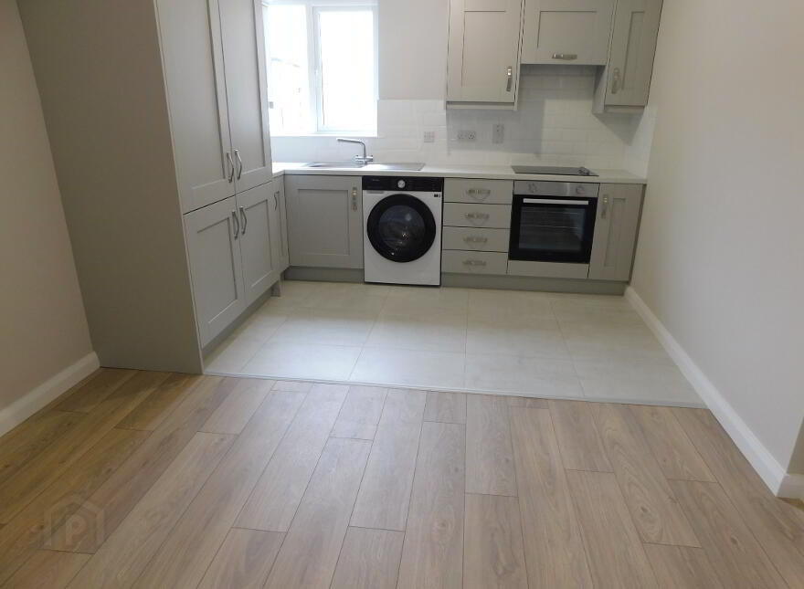 Apt 4 13a Dublin Road, Omagh, BT78 1ES