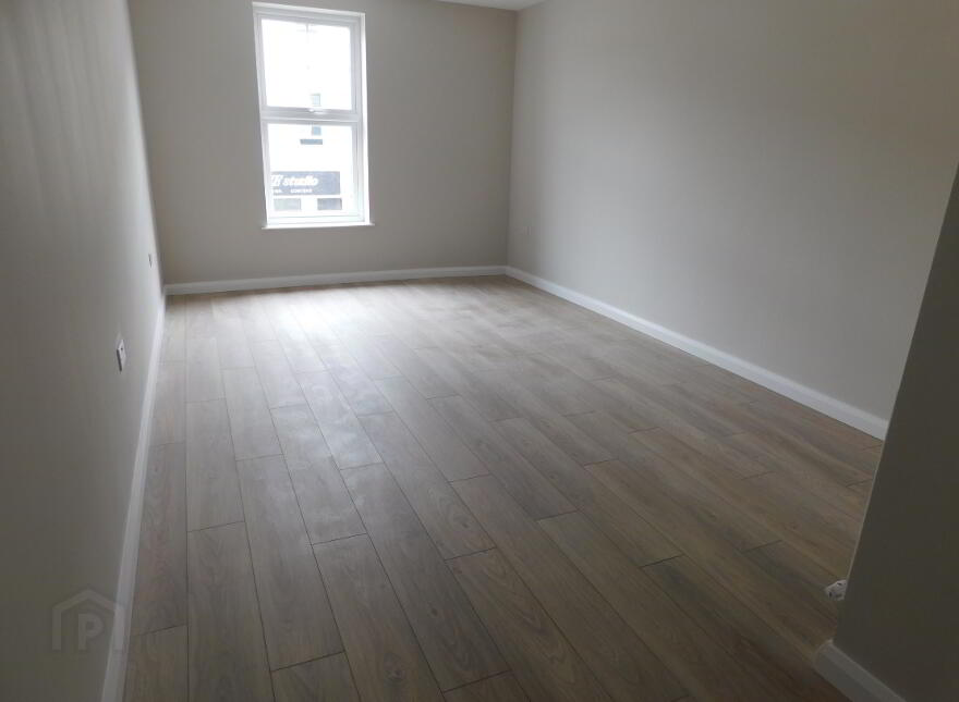 Apt 4 13a Dublin Road, Omagh, BT78 1ES