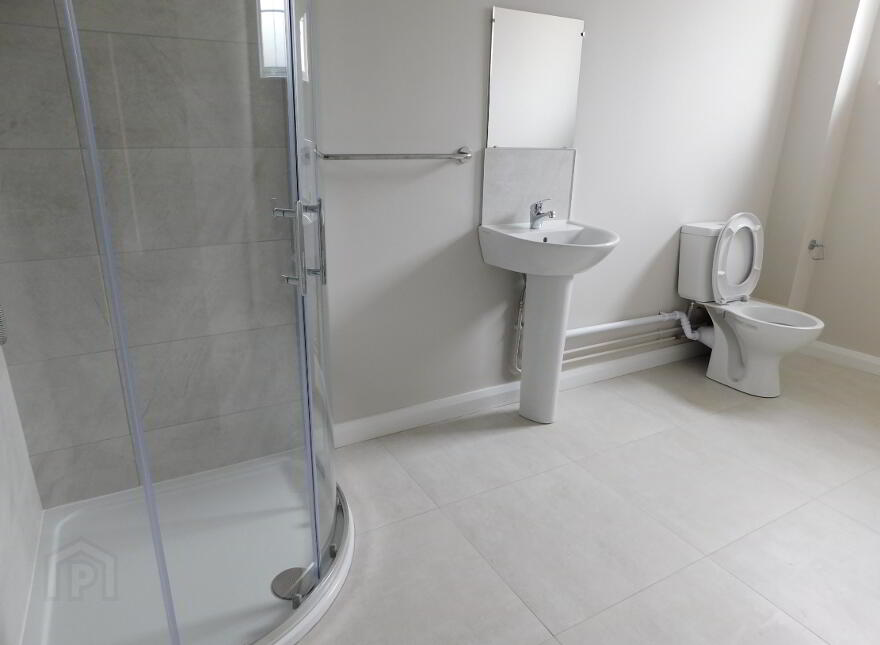 Apt 5 13a Dublin Road, Omagh, BT78 1ES