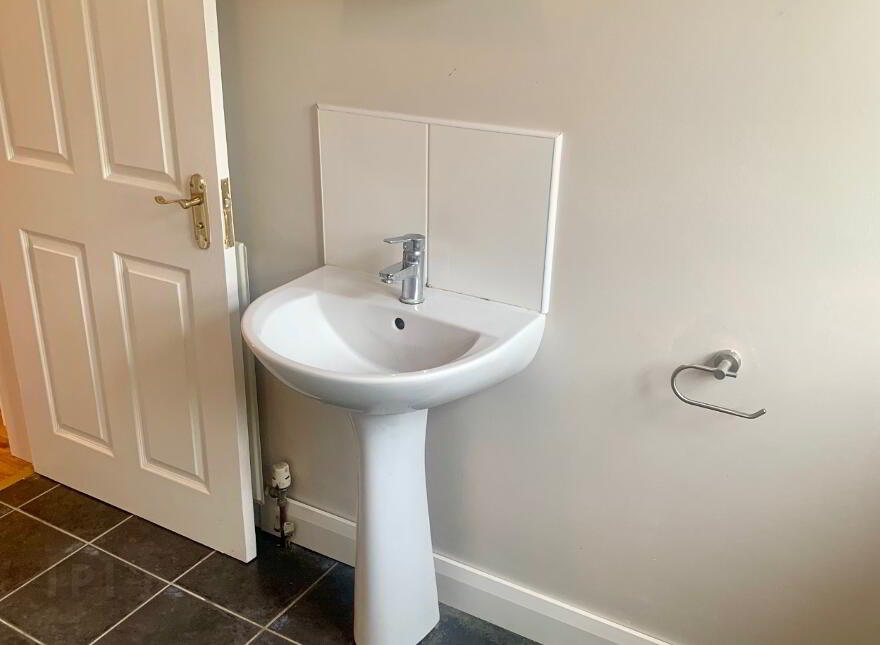 81 Alexandra Park, Antrim, BT41 4RD