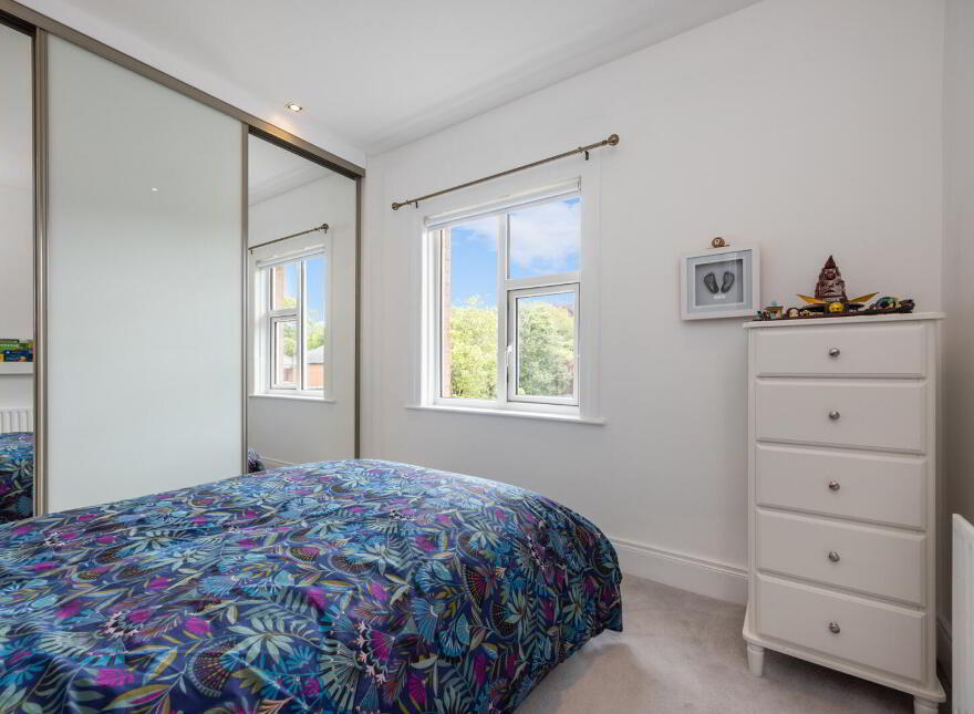 14 Kings Park, Belfast, BT5 6PT