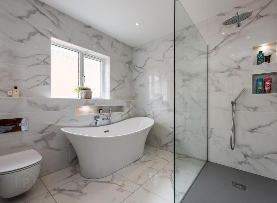 14 Kings Park, Belfast, BT5 6PT