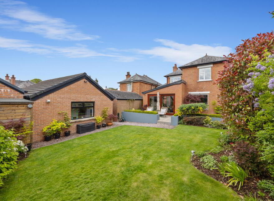 14 Kings Park, Belfast, BT5 6PT
