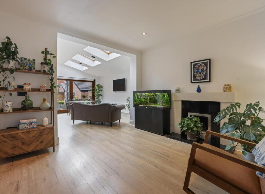 14 Kings Park, Belfast, BT5 6PT