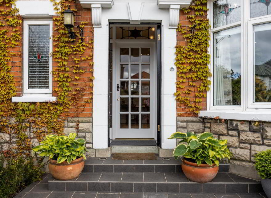 14 Kings Park, Belfast, BT5 6PT