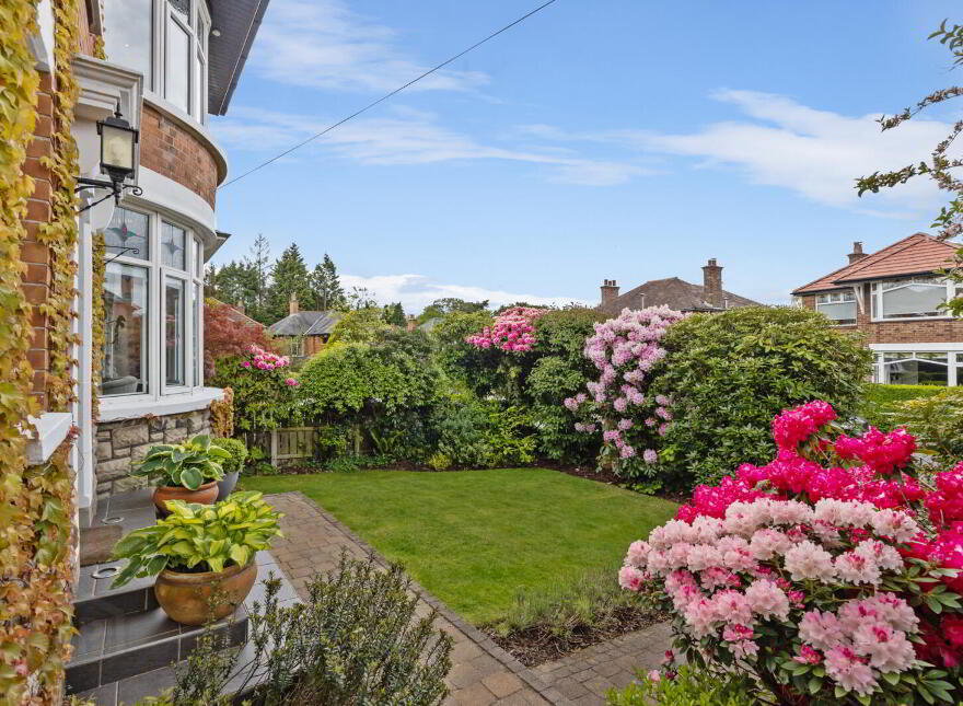 14 Kings Park, Belfast, BT5 6PT