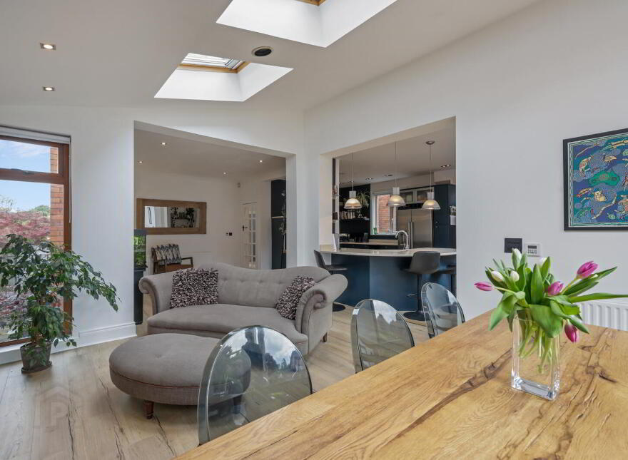 14 Kings Park, Belfast, BT5 6PT