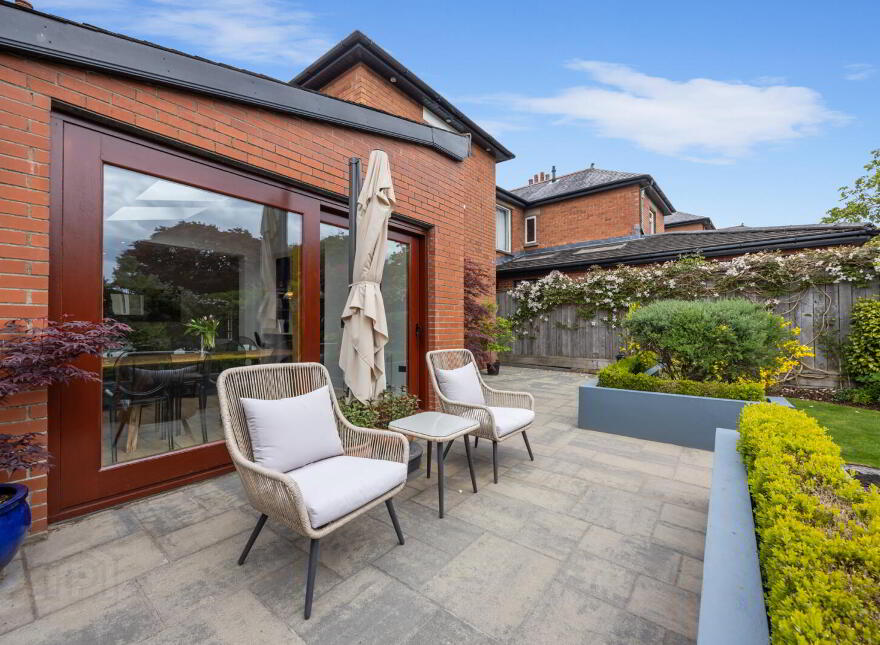 14 Kings Park, Belfast, BT5 6PT
