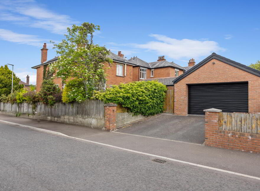 14 Kings Park, Belfast, BT5 6PT