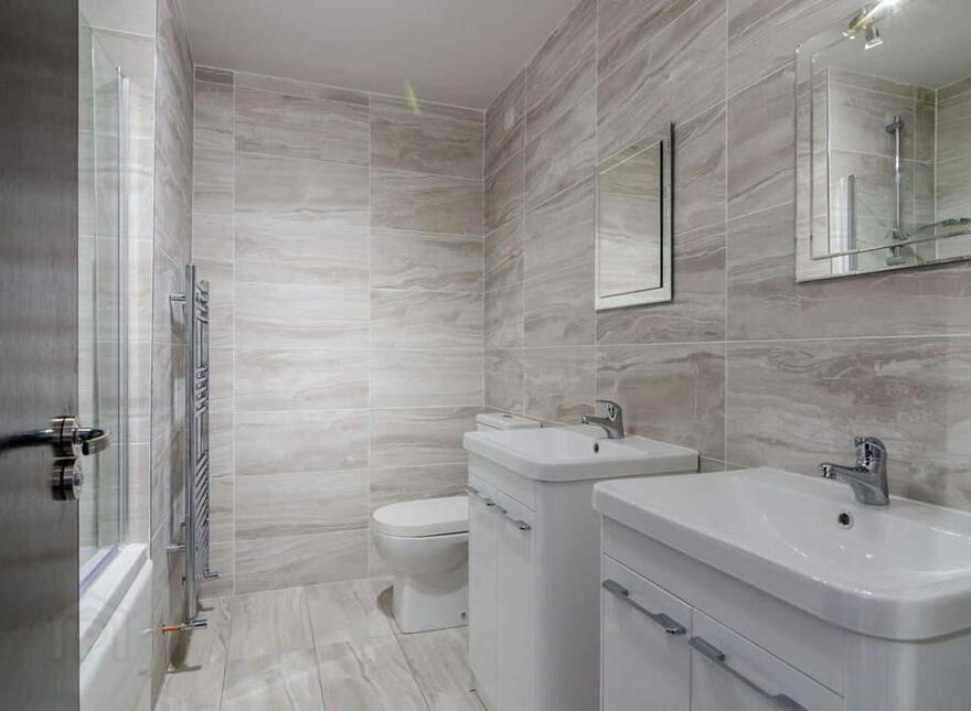 Apt 20, Malone Beeches, Belfast, BT9 6UB