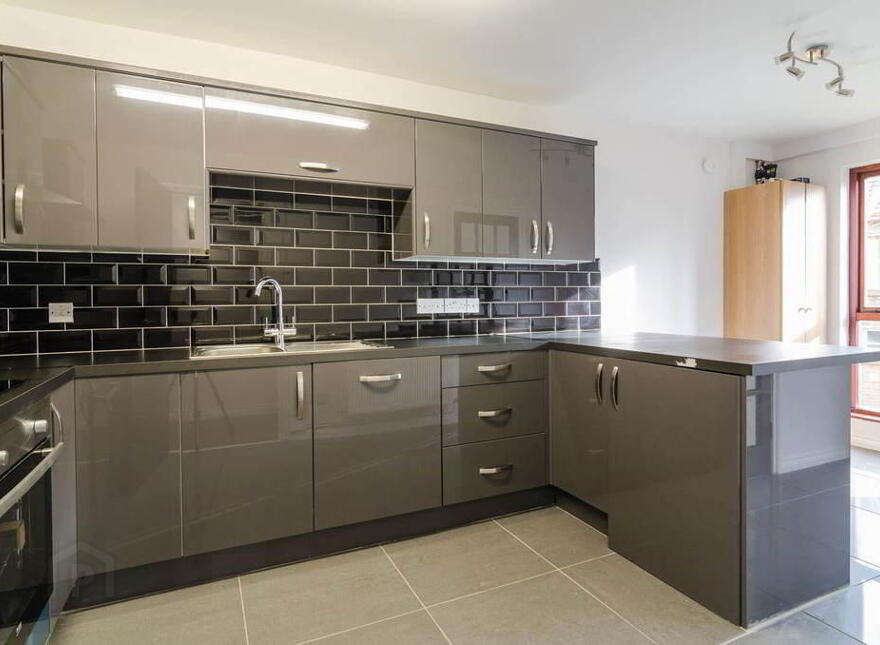 Apt 20, Malone Beeches, Belfast, BT9 6UB