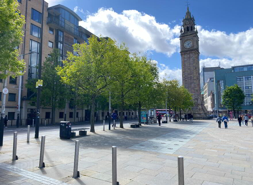 Apt 36, 17 Queens Square, Belfast, BT1 3FF