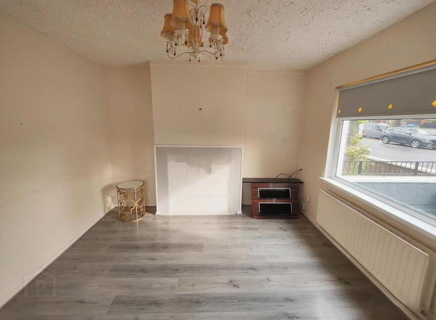 121 Twaddell Avenue, Belfast, BT13 3LG