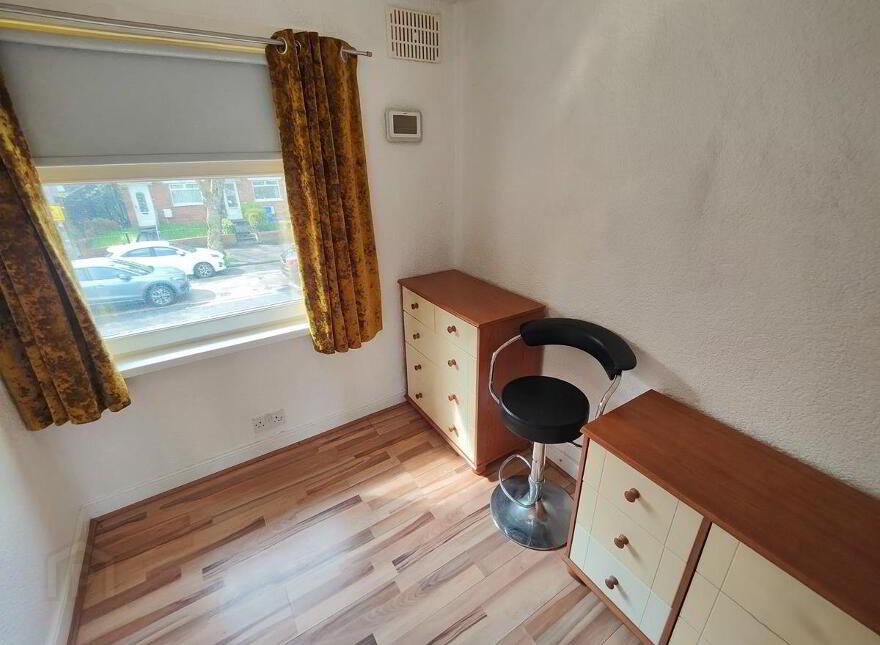 121 Twaddell Avenue, Belfast, BT13 3LG