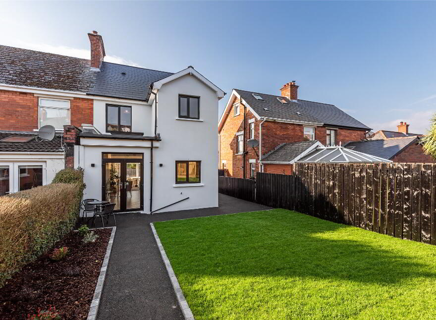 53 Irwin Drive, Belfast, BT4 3AR