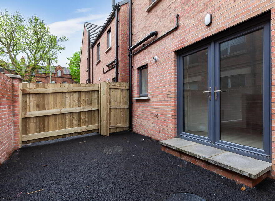 21 Castleton Avenue, Belfast, BT15 3ED