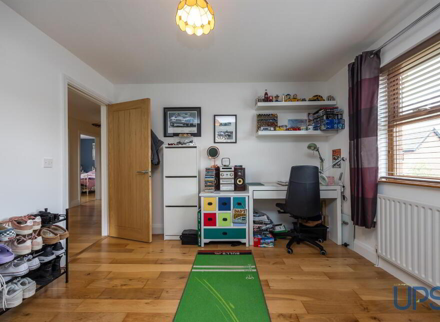 18b Glen Road, Glenavy, BT29 4LT