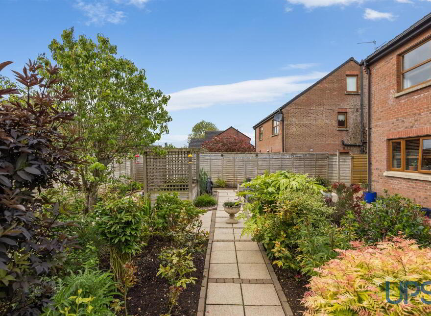 18b Glen Road, Glenavy, BT29 4LT