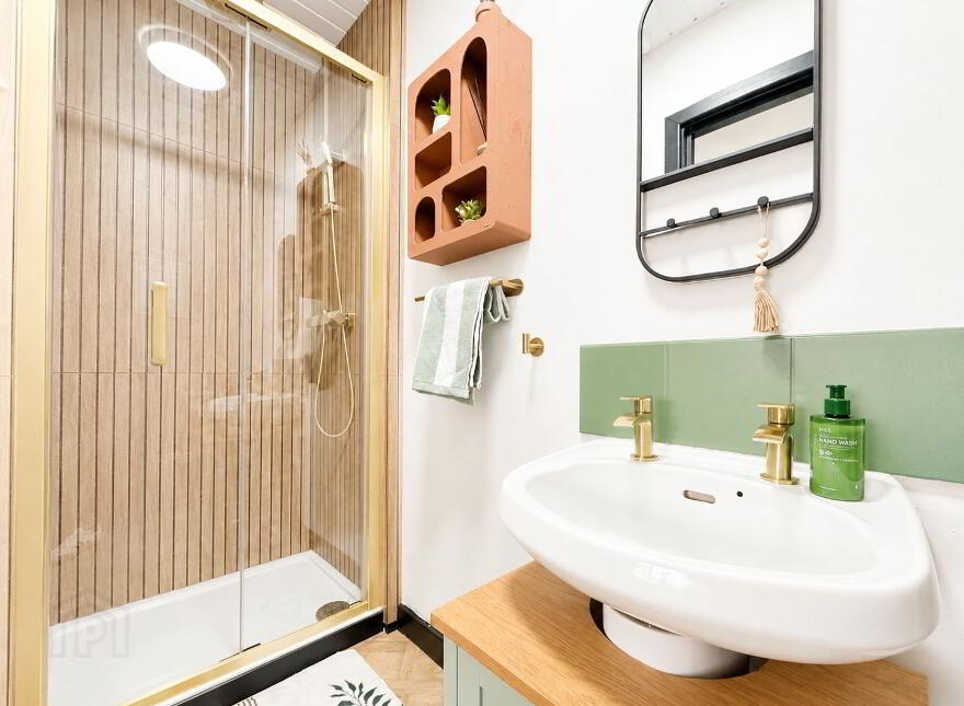 Apt 37 Killaloe, Woodburn Road, Carrickfergus, BT38 8FL