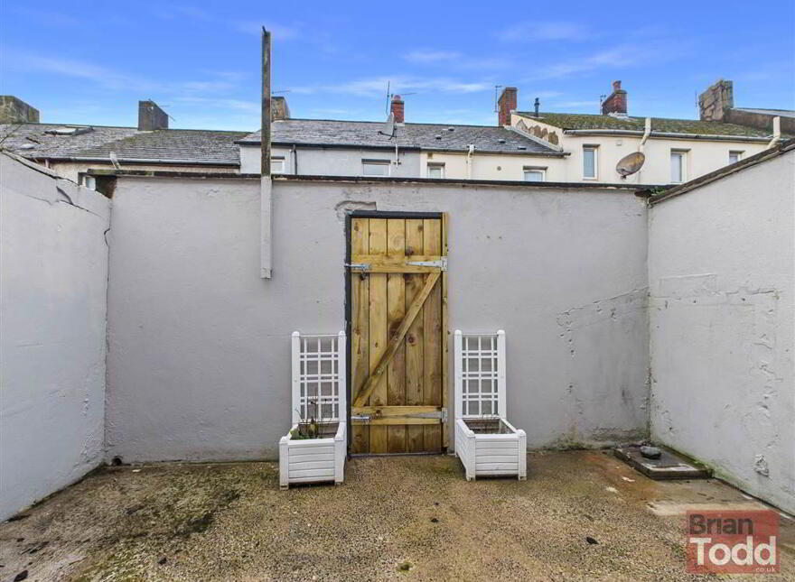 Ronald Street, Larne, BT40 1QR