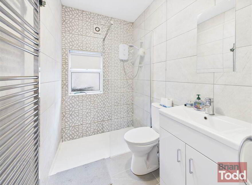 Ronald Street, Larne, BT40 1QR