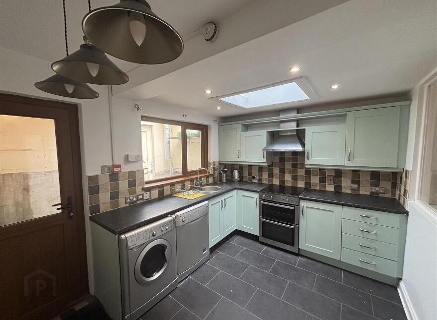 4 Artana Street, Ormeau Road, Belfast, BT7 2FF