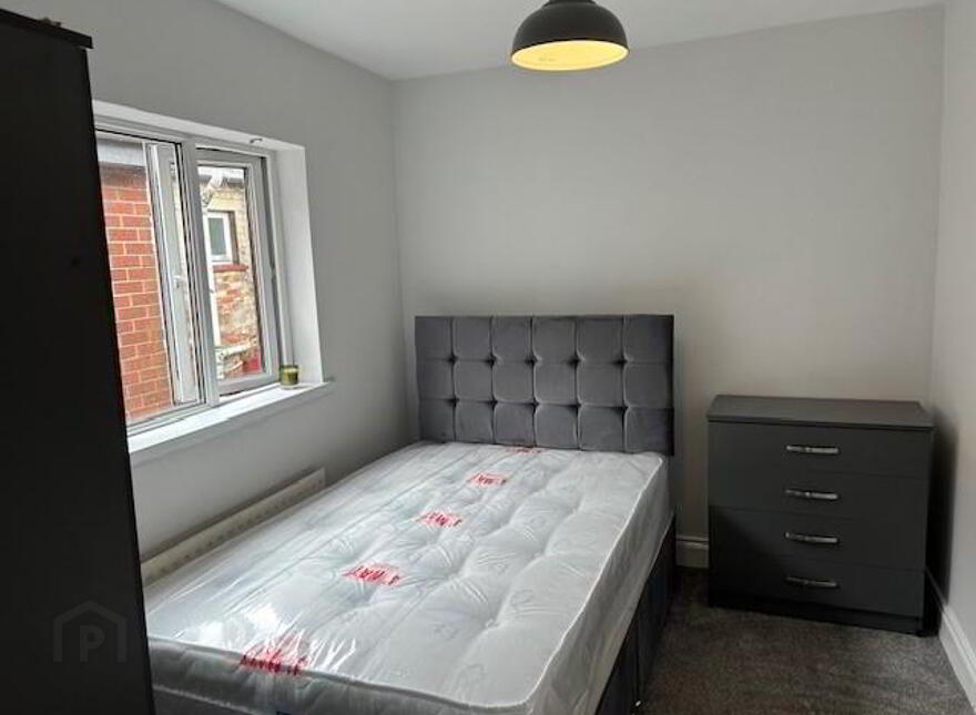 20 Maryville Avenue, Lisburn Road, Belfast, BT9 7HE