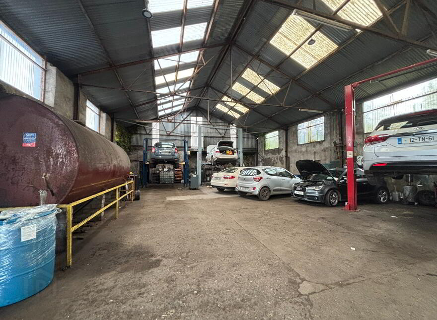 Carrolls Service Station, Castle Street, Ballyragget, R95K38K