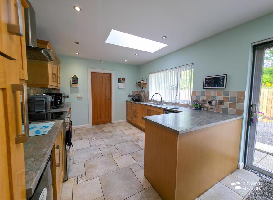 32 Marshallstown Road, Carrickfergus, BT38 9DE