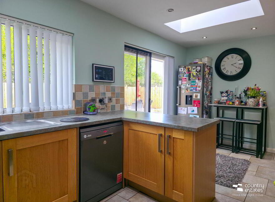 32 Marshallstown Road, Carrickfergus, BT38 9DE