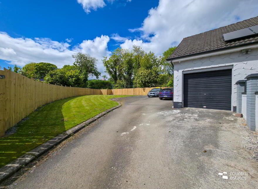 32 Marshallstown Road, Carrickfergus, BT38 9DE