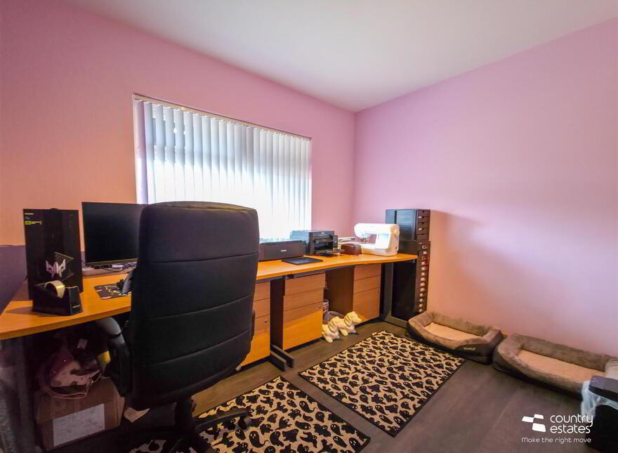 32 Marshallstown Road, Carrickfergus, BT38 9DE