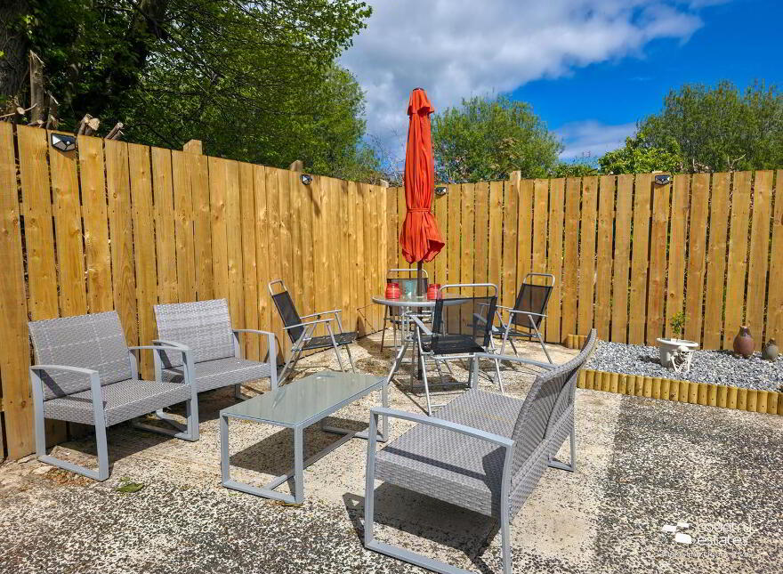 32 Marshallstown Road, Carrickfergus, BT38 9DE
