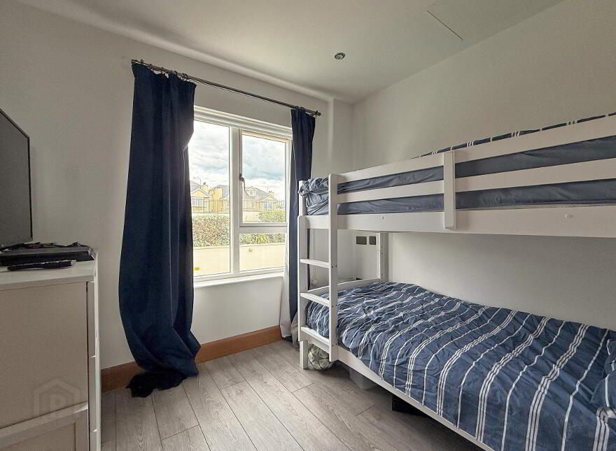 C4 The Edgewater, Portstewart, BT55 7RT