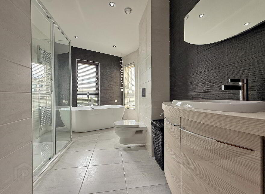 C4 The Edgewater, Portstewart, BT55 7RT