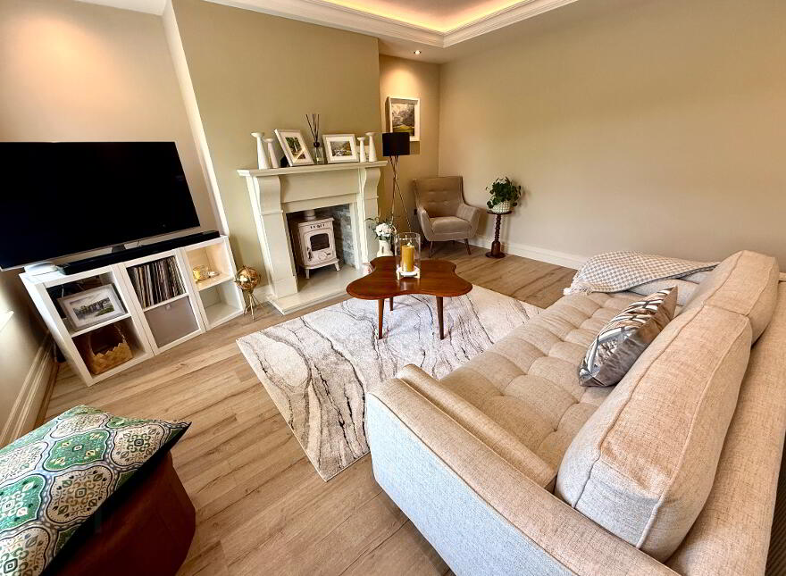 23 Oak Country Green, Waterside, L'Derry, BT47 6FU