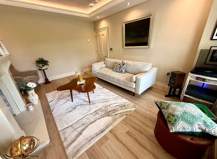 23 Oak Country Green, Waterside, L'Derry, BT47 6FU