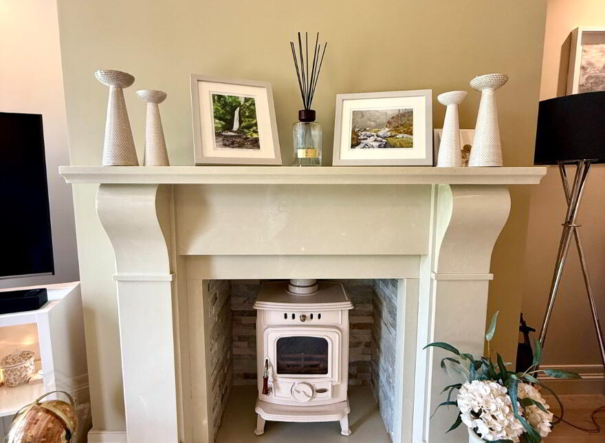 23 Oak Country Green, Waterside, L'Derry, BT47 6FU