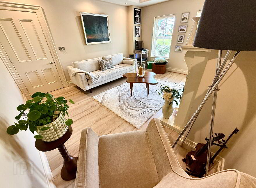 23 Oak Country Green, Waterside, L'Derry, BT47 6FU