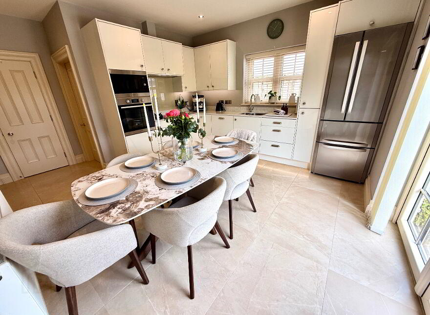 23 Oak Country Green, Waterside, L'Derry, BT47 6FU
