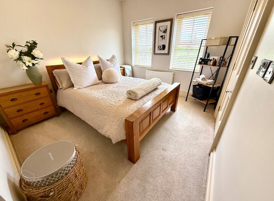 23 Oak Country Green, Waterside, L'Derry, BT47 6FU