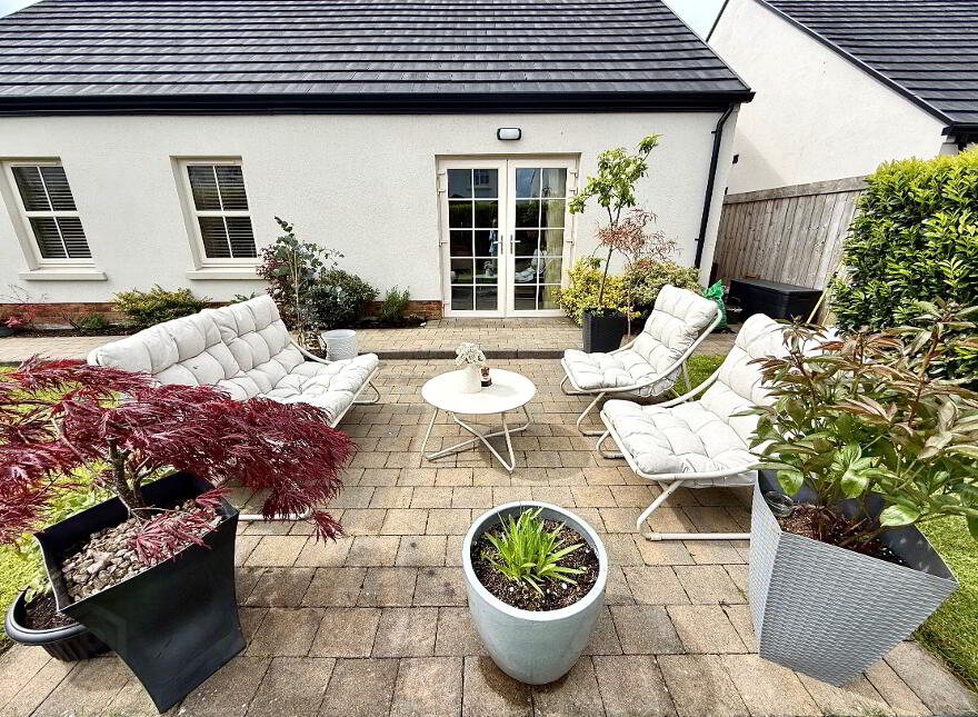 23 Oak Country Green, Waterside, L'Derry, BT47 6FU