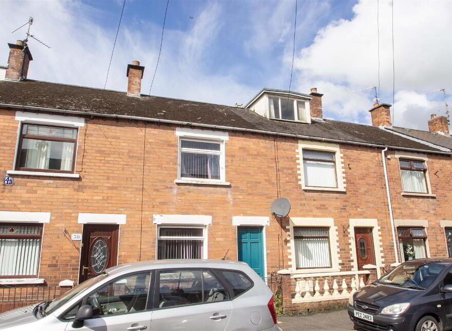 32 Iris Drive, Belfast, BT12 7BJ