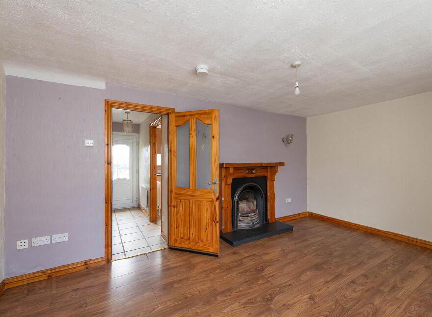 4 Mourne View, Kilmore, Downpatrick, BT30 9HW