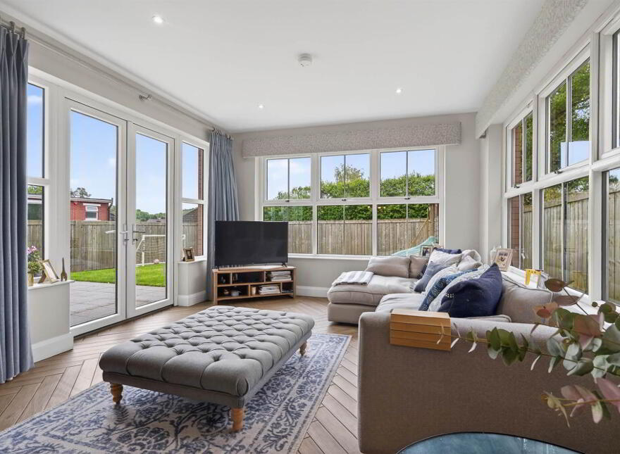 6 Red Hall Lane, Circular Road, Belfast, BT4 2FA