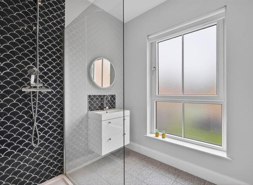 6 Red Hall Lane, Circular Road, Belfast, BT4 2FA