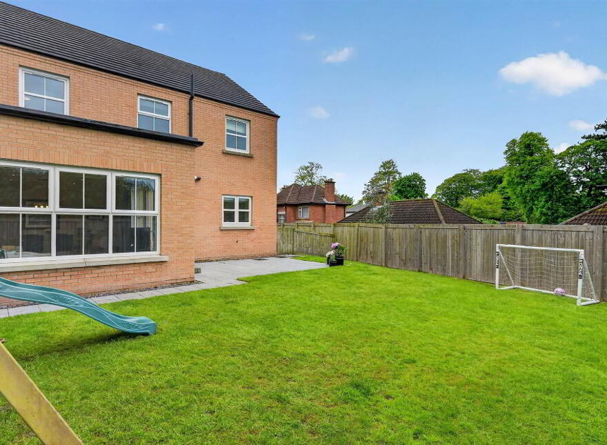 6 Red Hall Lane, Circular Road, Belfast, BT4 2FA